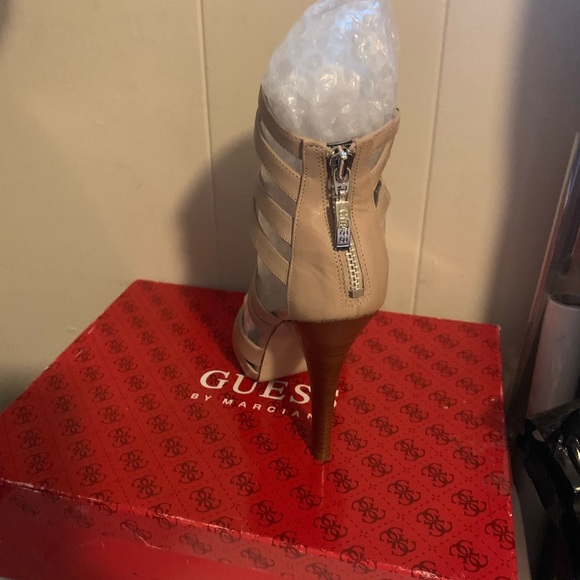GUESS HEELS - Picture 3 of 6